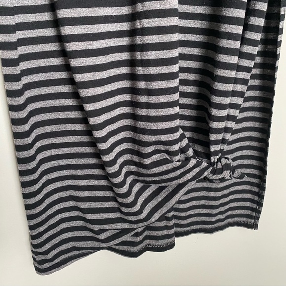 Floor length Old Navy striped maxi dress - Picture 4 of 8